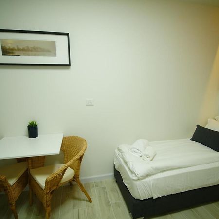 Exclusive guest room Bene Beraq Extérieur photo