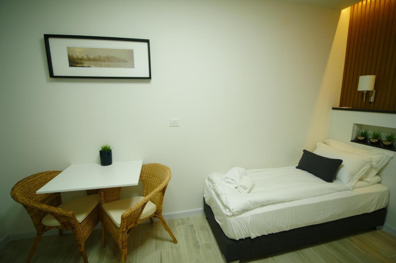 Exclusive guest room Bene Beraq Extérieur photo